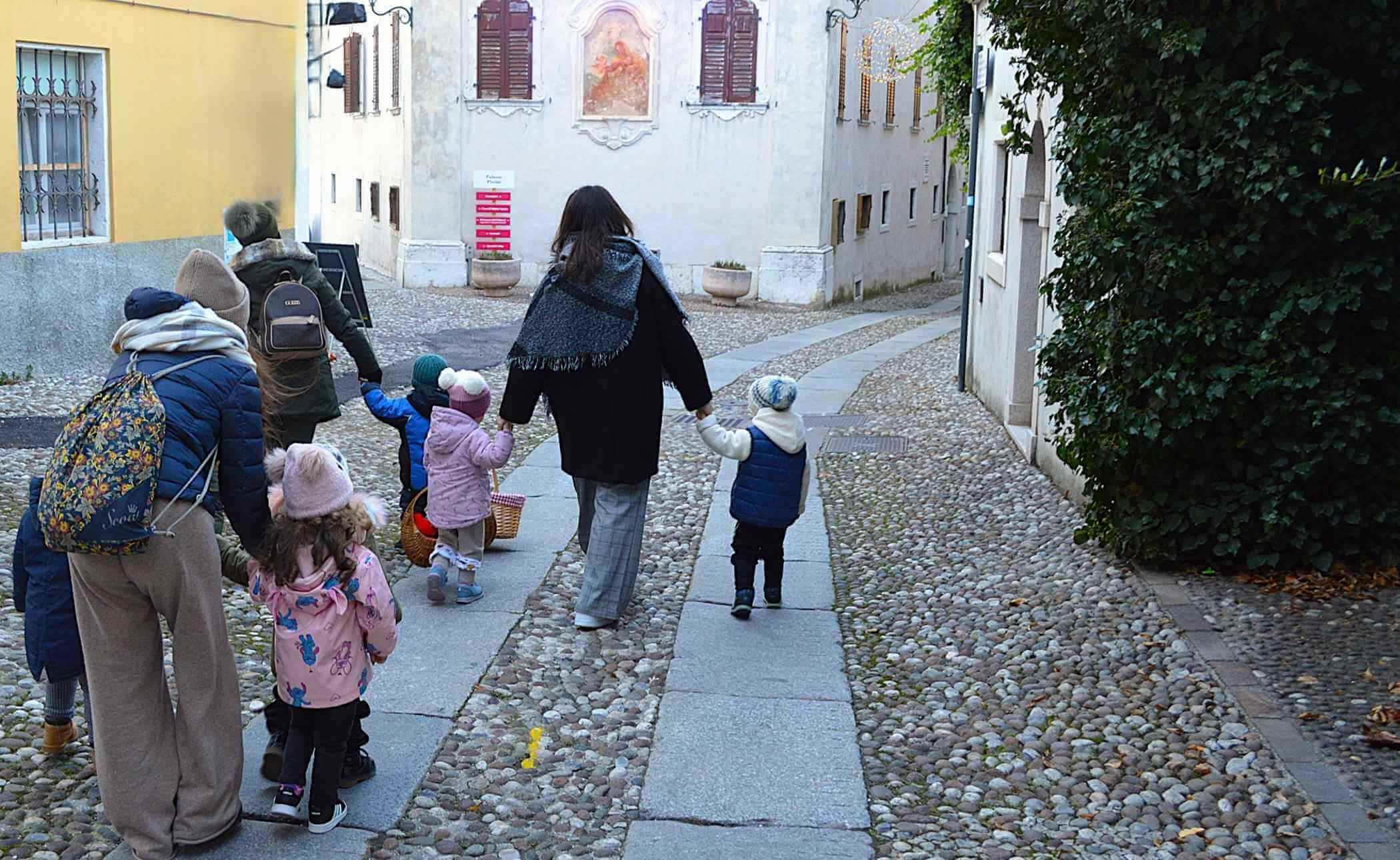 2100x1290 (2100 x 1290 px)